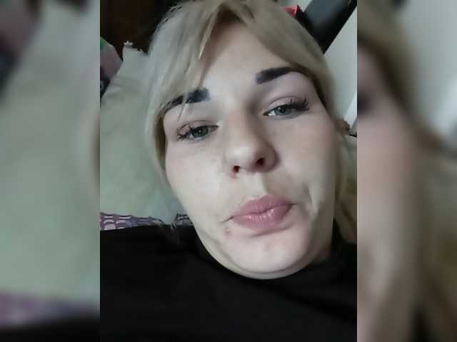 Capturas de pantalla de transmisión Anasstasiz