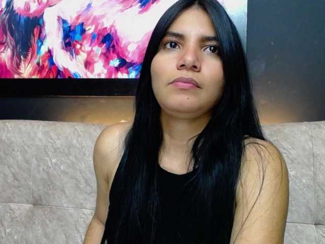 Capturas de pantalla de transmisión andrea-hot