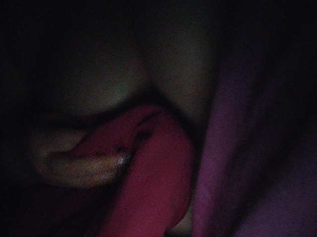 Capturas de pantalla de transmisión Katymalibu