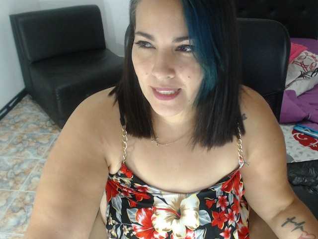 Capturas de pantalla de transmisión angelasmodel