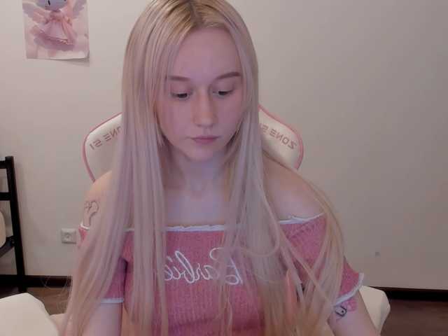 Capturas de pantalla de transmisión AngelicBaby