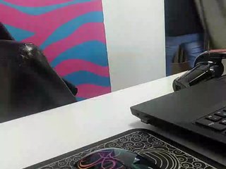Chat de video erótico Xo4y-Tpax