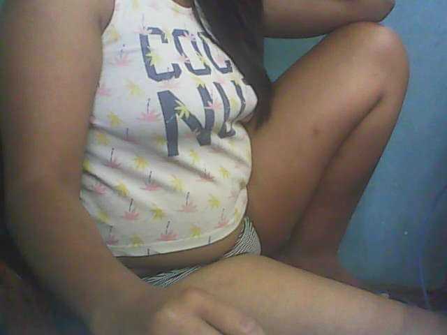 Capturas de pantalla de transmisión angelymi