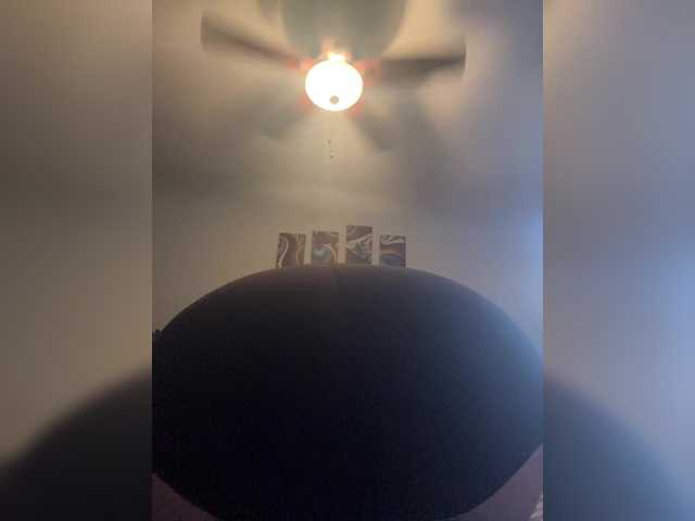 Capturas de pantalla de transmisión Anitabonghit