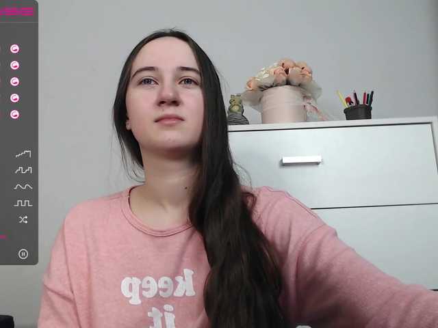 Capturas de pantalla de transmisión AnnabelleBufo