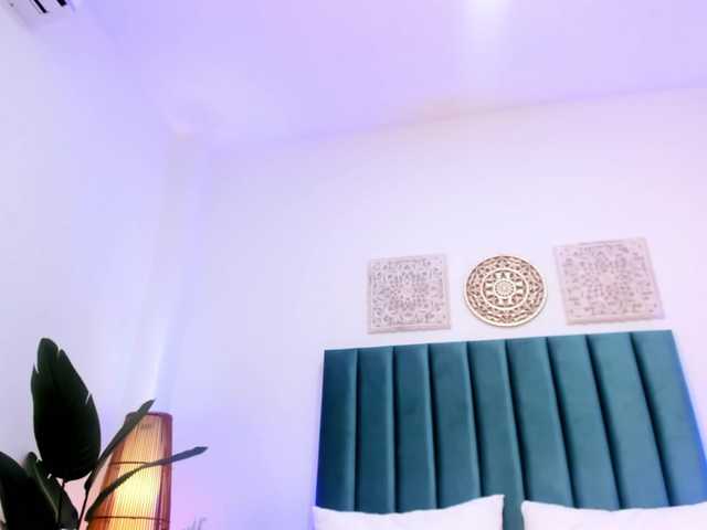 Capturas de pantalla de transmisión AnnyBee