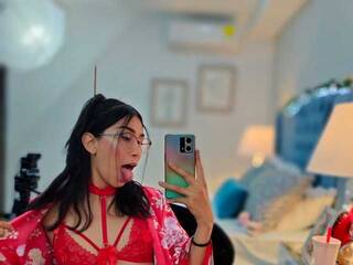 Chat de video erótico April-Sum