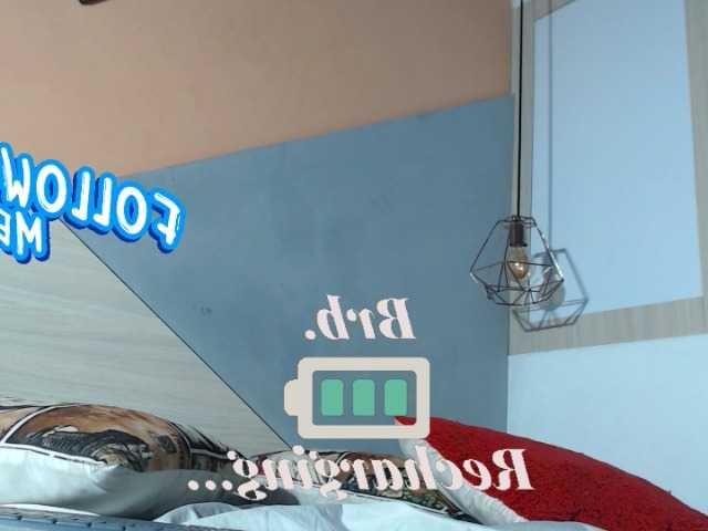 Capturas de pantalla de transmisión Ariadhne