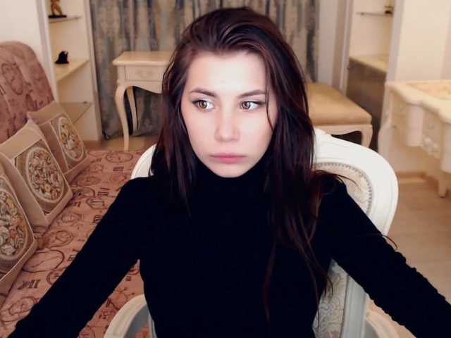 Capturas de pantalla de transmisión ArielBloom