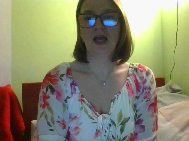 Capturas de pantalla de transmisión ARINA-XXX