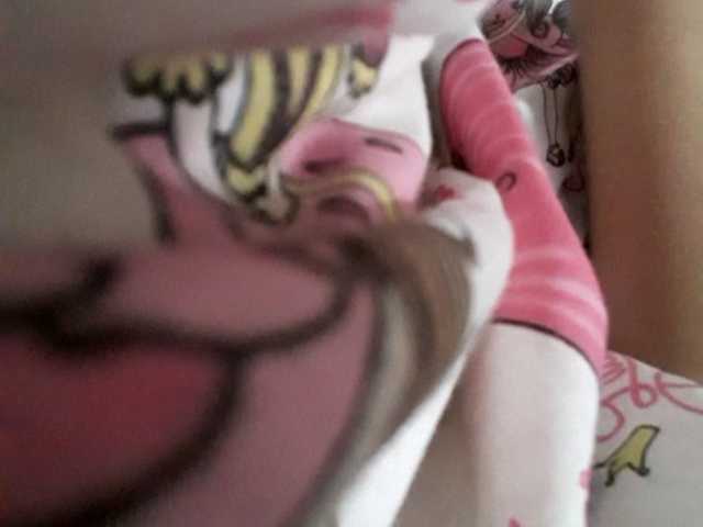 Capturas de pantalla de transmisión Virgin_pussy