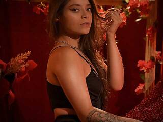 Chat de video erótico AryaLovejoy