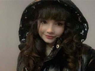 Chat de video erótico AryaStarky