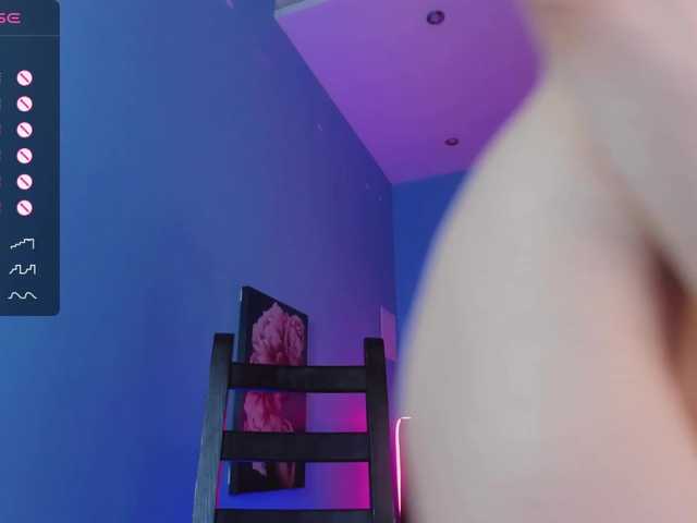 Capturas de pantalla de transmisión Ashley-Dream