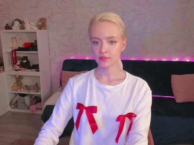 Capturas de pantalla de transmisión Ashley-Dream