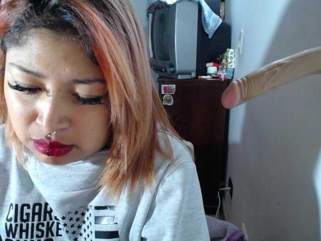 Capturas de pantalla de transmisión Ashly69