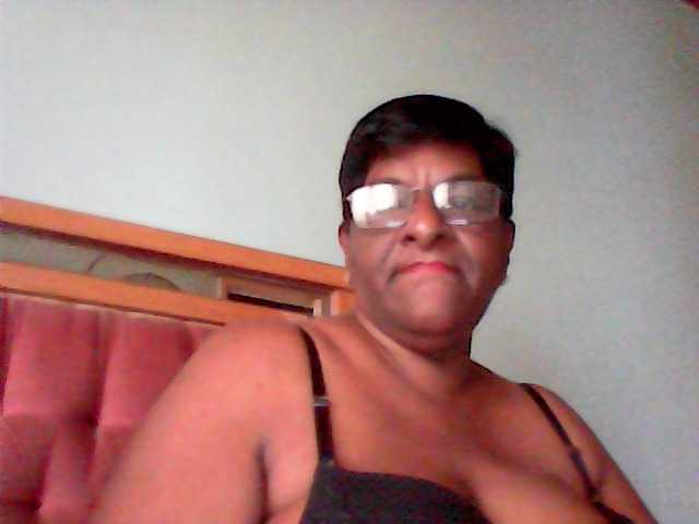 Capturas de pantalla de transmisión asianleanne