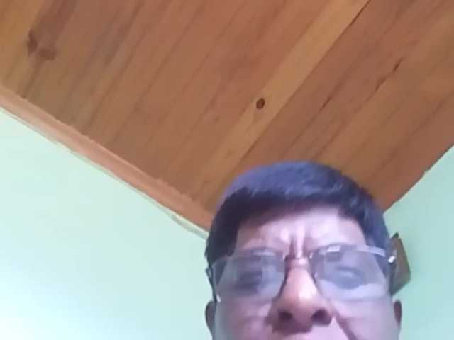 Capturas de pantalla de transmisión asianleanne