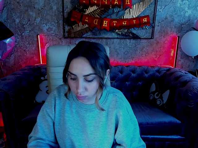 Capturas de pantalla de transmisión AsyaShapik