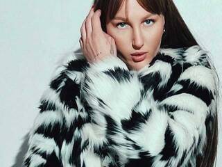 Chat de video erótico AtanaWillis