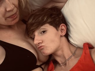 Chat de video erótico AToTheBHellaFreaky