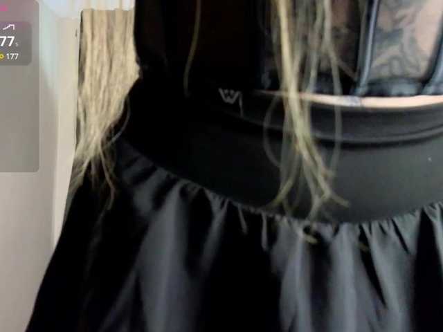 Capturas de pantalla de transmisión CrunchyBun