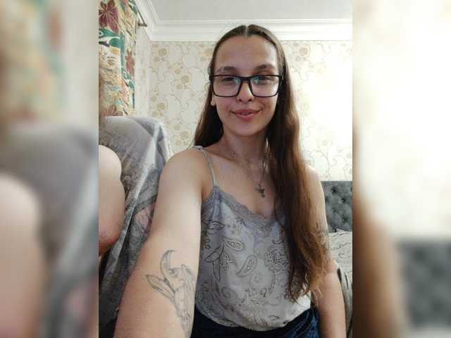 Capturas de pantalla de transmisión Love_Crew