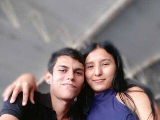 Chat de video erótico AxelAndSheri