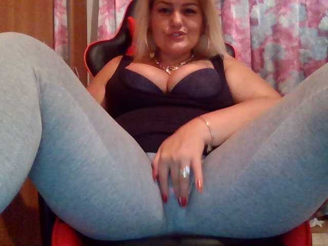 Capturas de pantalla de transmisión babydoolsexy