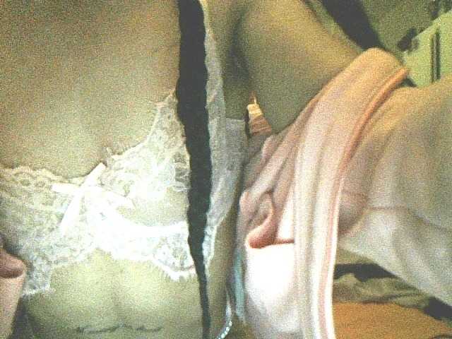 Capturas de pantalla de transmisión babyxluna