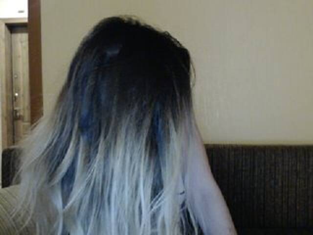 Capturas de pantalla de transmisión HoneyyBunny