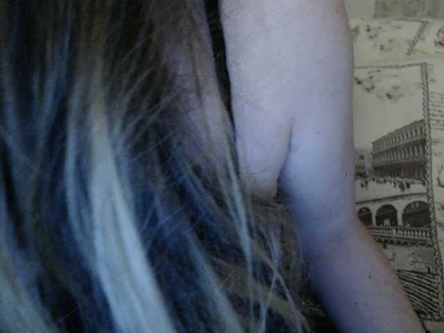 Capturas de pantalla de transmisión HoneyyBunny