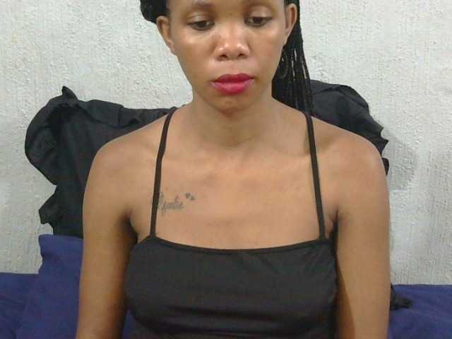 Capturas de pantalla de transmisión BadKittyLily