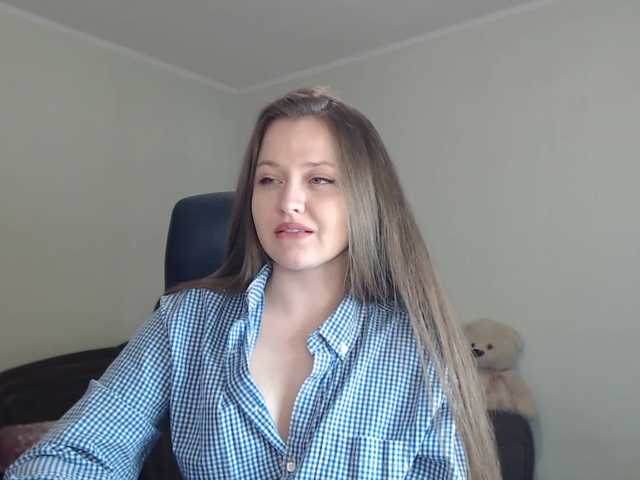 Capturas de pantalla de transmisión _YoungGirl_