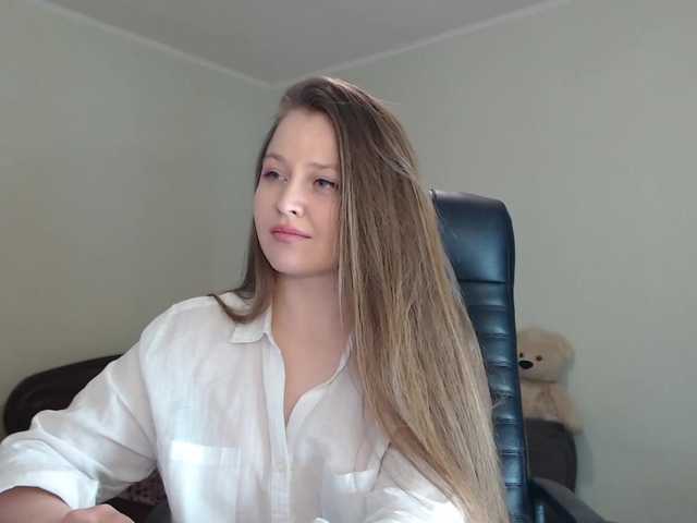 Capturas de pantalla de transmisión _YoungGirl_