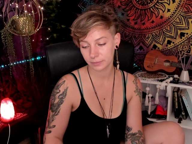 Capturas de pantalla de transmisión BayleeDesire