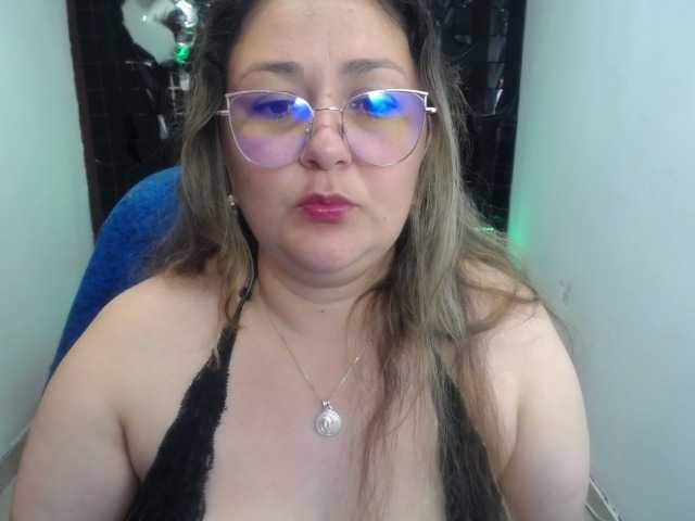 Capturas de pantalla de transmisión bbwana
