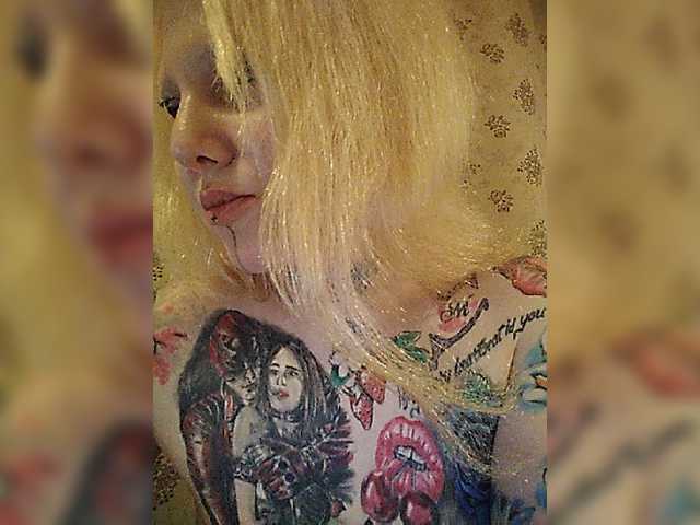 Capturas de pantalla de transmisión BeccaKinky