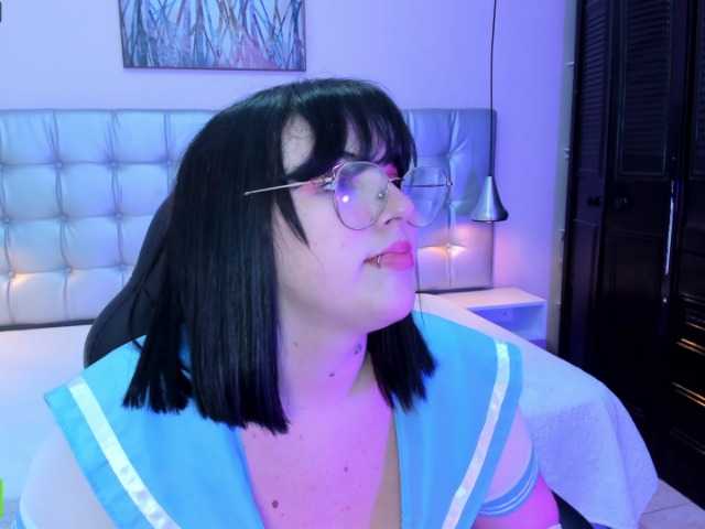 Capturas de pantalla de transmisión Bella-Rouse