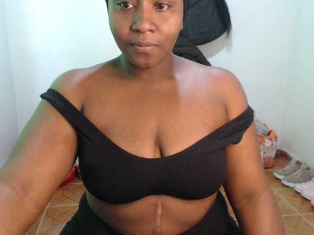 Capturas de pantalla de transmisión Bella155