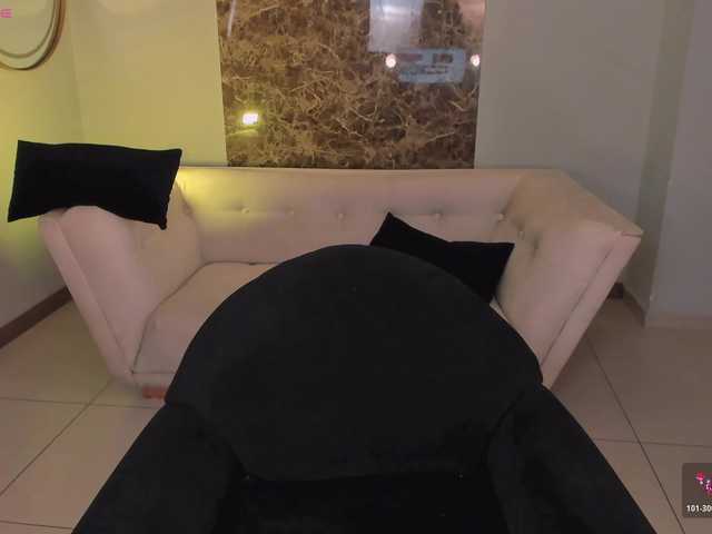 Capturas de pantalla de transmisión BellaCarteer