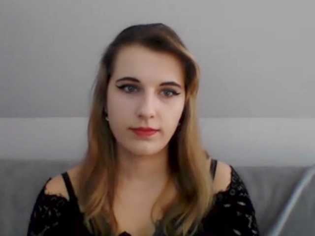 Capturas de pantalla de transmisión BettySecret