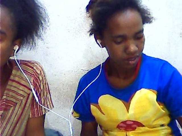 Capturas de pantalla de transmisión Black-Doubles