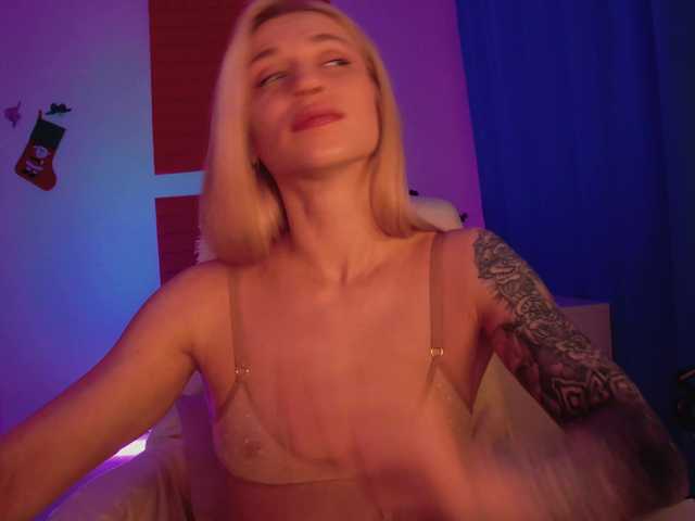 Capturas de pantalla de transmisión DigitalAlexa