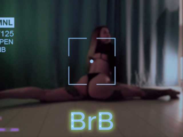 Capturas de pantalla de transmisión DigitalAlexa