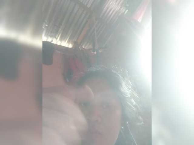 Capturas de pantalla de transmisión Blazin-Lyn