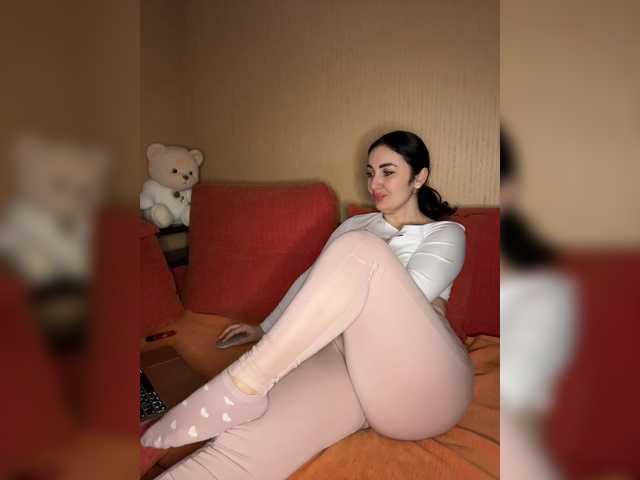 Capturas de pantalla de transmisión _Layla_
