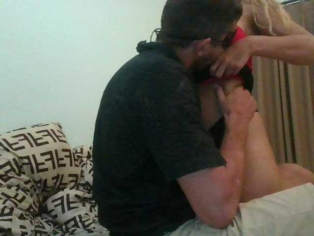 Capturas de pantalla de transmisión Bomboclatto