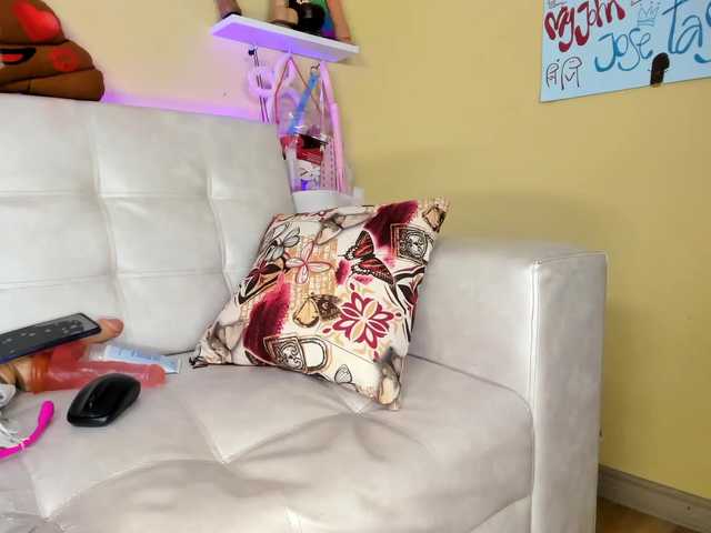 Capturas de pantalla de transmisión tiny-cora