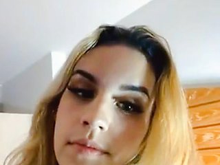 Videochat erótico BoniaMia